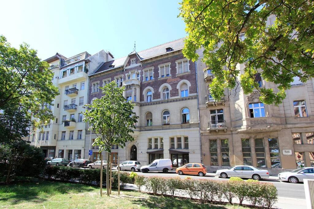 Venus Apartments - The Actor'S Den Budapest Exterior photo